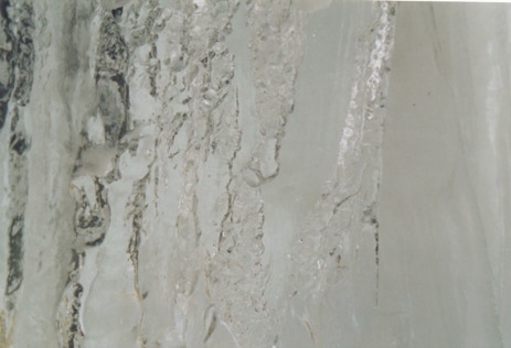 eiszapfen am eisgigant